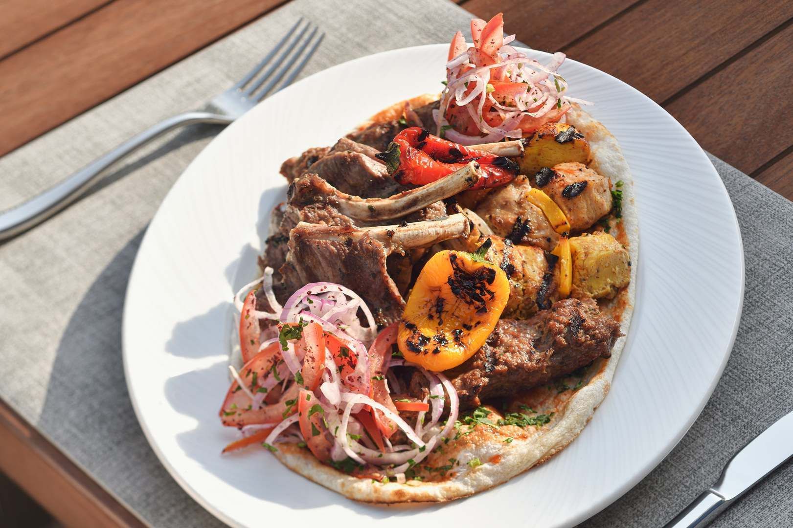 Earth Al Rimal Dining - Erth